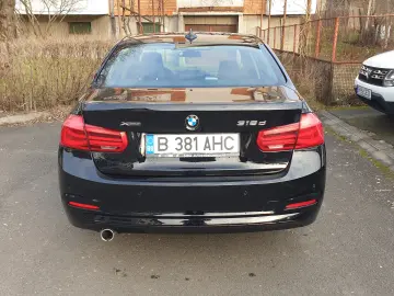 BMW Seria 3 318d xDrive Advantage