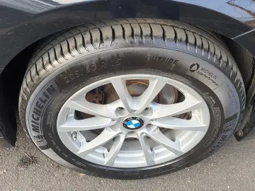BMW Seria 3 318d xDrive Advantage
