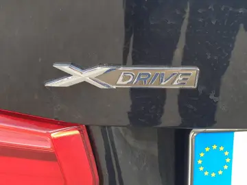 BMW Seria 3 318d xDrive Advantage