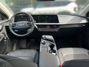 KIA EV6 Elektro 58 kWh 2WD   360  Kamera   Navi   Si