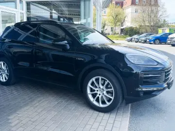 PORSCHE Cayenne E-Hybrid Panorama 360 -Kamera Soft Close