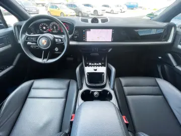 PORSCHE Cayenne E-Hybrid Panorama 360 -Kamera Soft Close