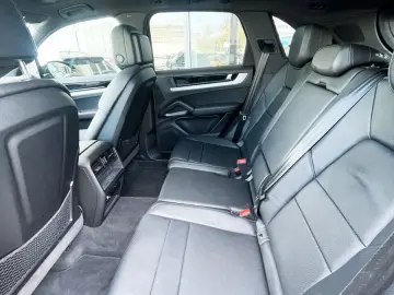 PORSCHE Cayenne E-Hybrid Panorama 360 -Kamera Soft Close
