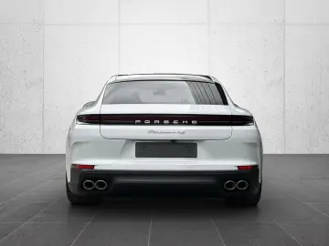 PORSCHE Panamera 4S E-Hybrid PANO BOSE Soft-Close