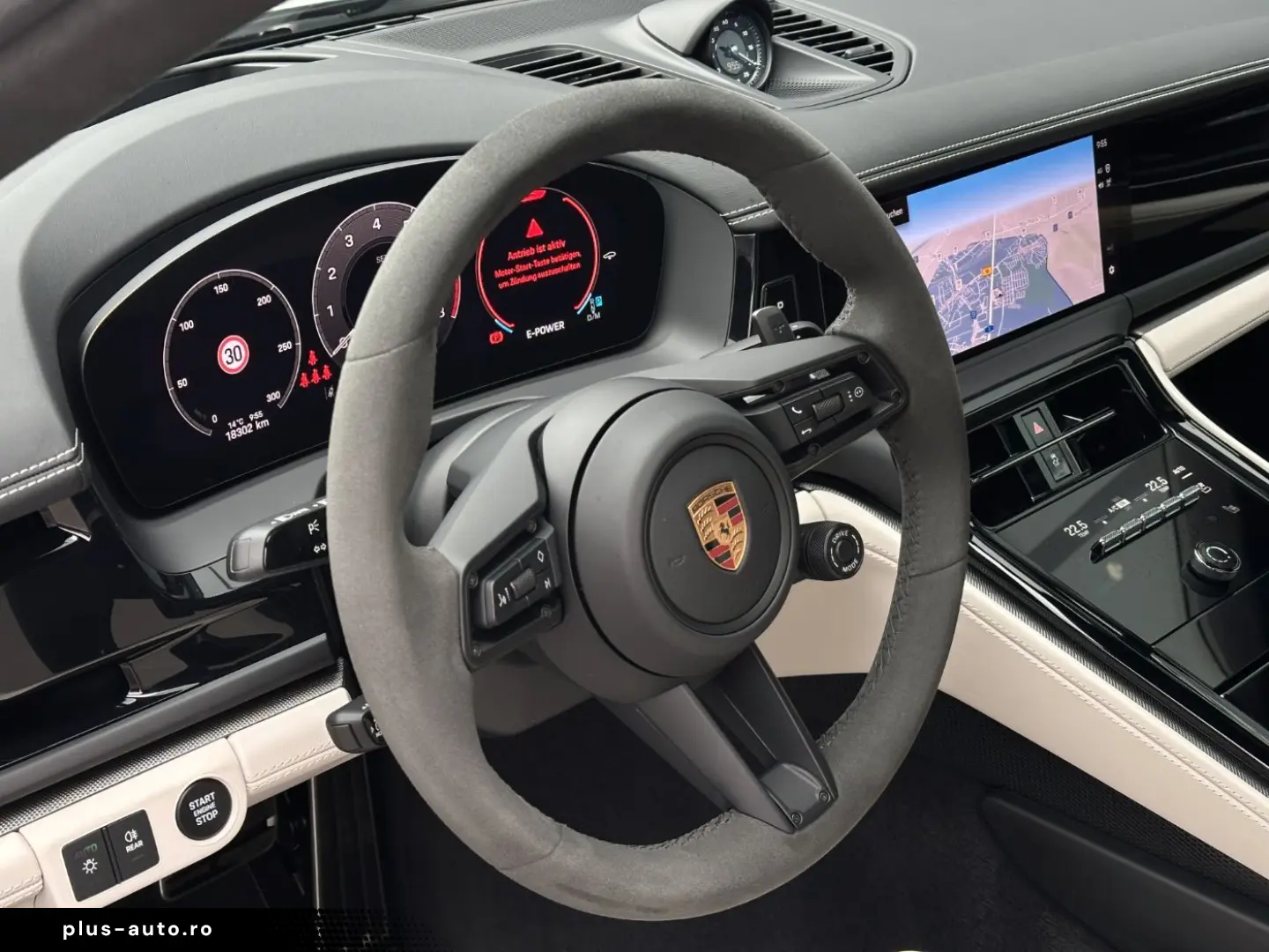 PORSCHE Panamera 4S E-Hybrid PANO BOSE Soft-Close