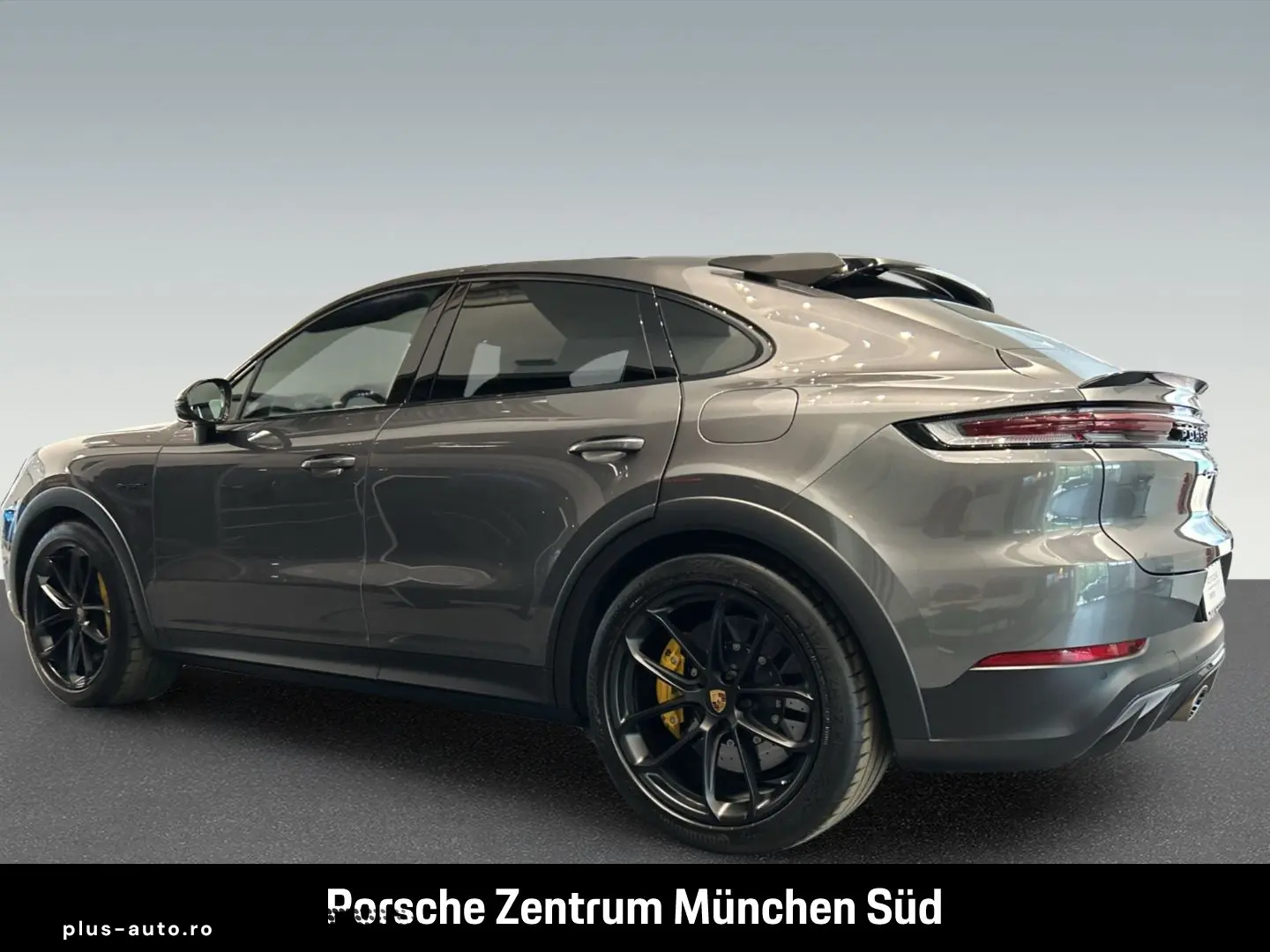PORSCHE Cayenne Turbo E-Hybrid Coupe mit GT-Paket LED