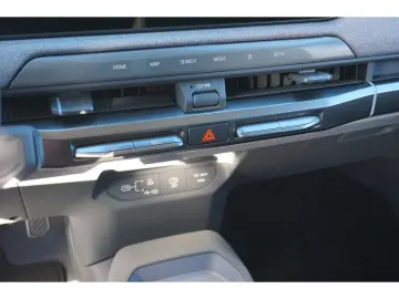KIA EV3 58 3 kWh EARTH Navi LED Kamera ACC