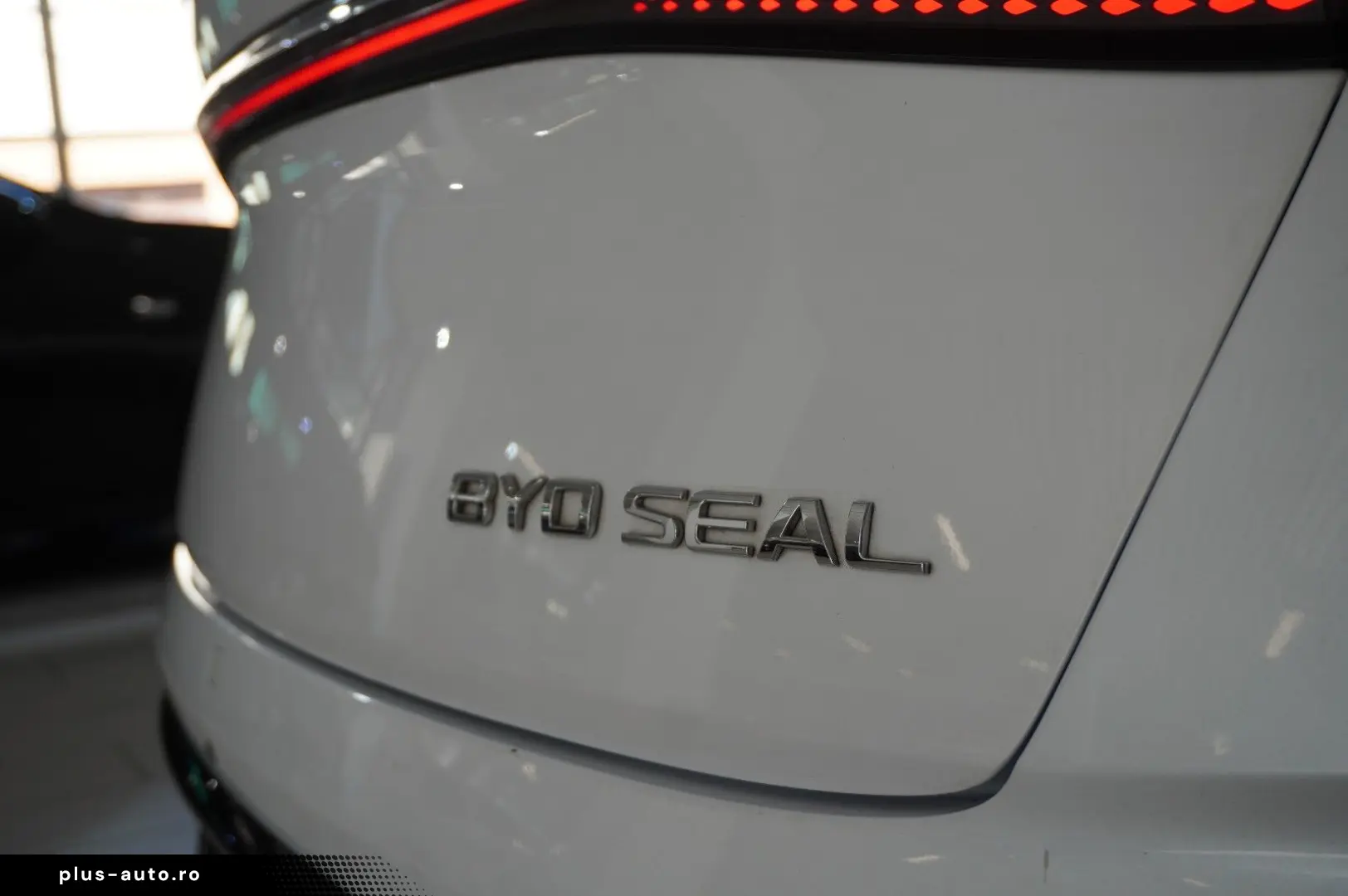 BYD SEAL RWD DESIGN 82 5 KWH NAVI LED SPORT PANO. SH