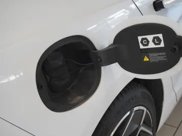 BYD SEAL RWD DESIGN 82 5 KWH NAVI LED SPORT PANO. SH