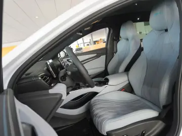 BYD SEAL RWD DESIGN 82 5 KWH NAVI LED SPORT PANO. SH