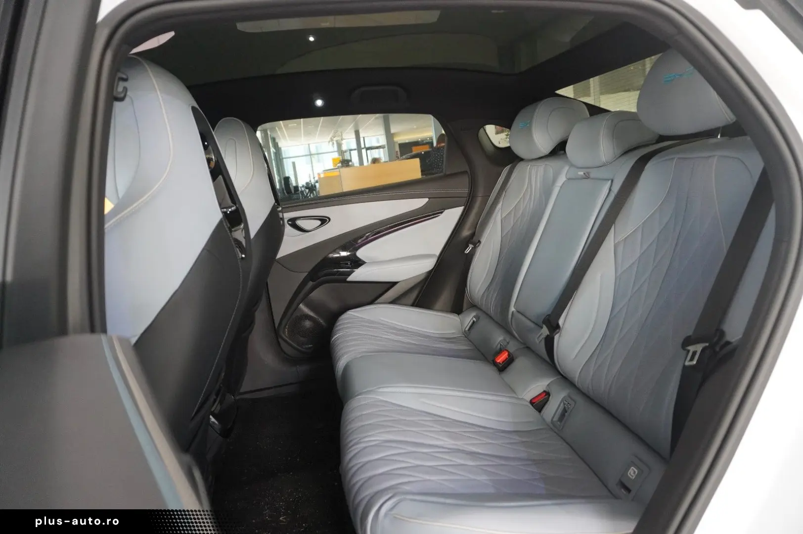 BYD SEAL RWD DESIGN 82 5 KWH NAVI LED SPORT PANO. SH
