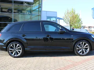 AUDI Q7 50 TDI quattro S line B&O