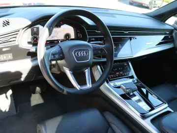 AUDI Q7 50 TDI quattro S line B&O