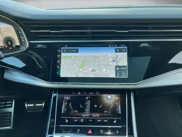 AUDI Q7 S line 55 TFSI quattro tiptronic  Matrix Pano