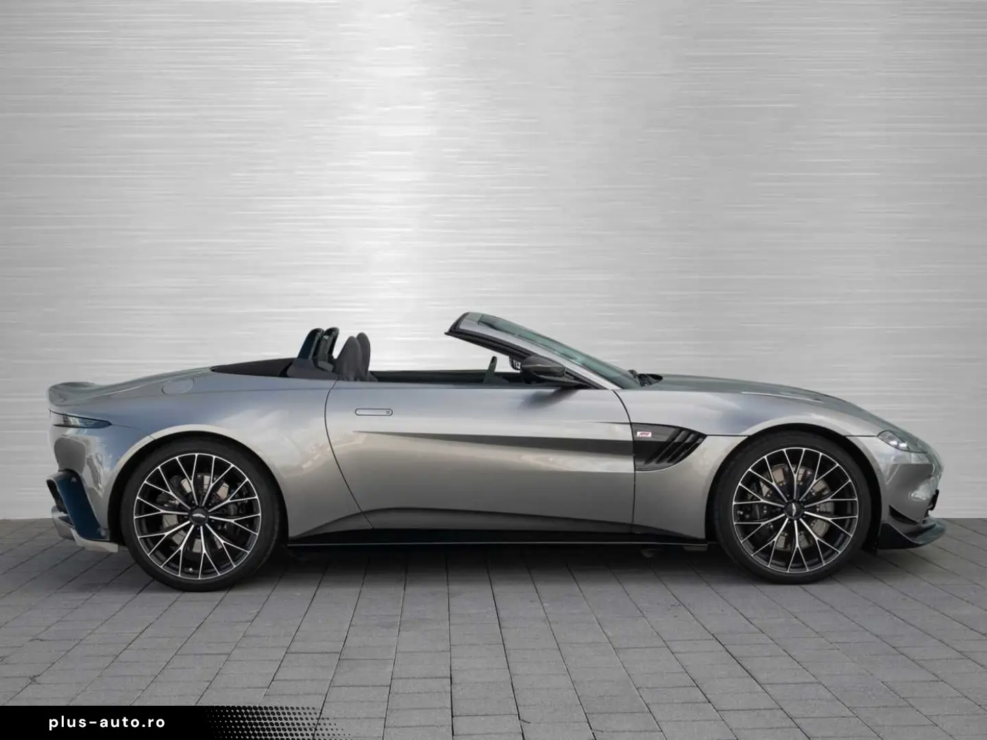 ASTON MARTIN V8 Vantage Roadster F1 Edition Q Special Farbe