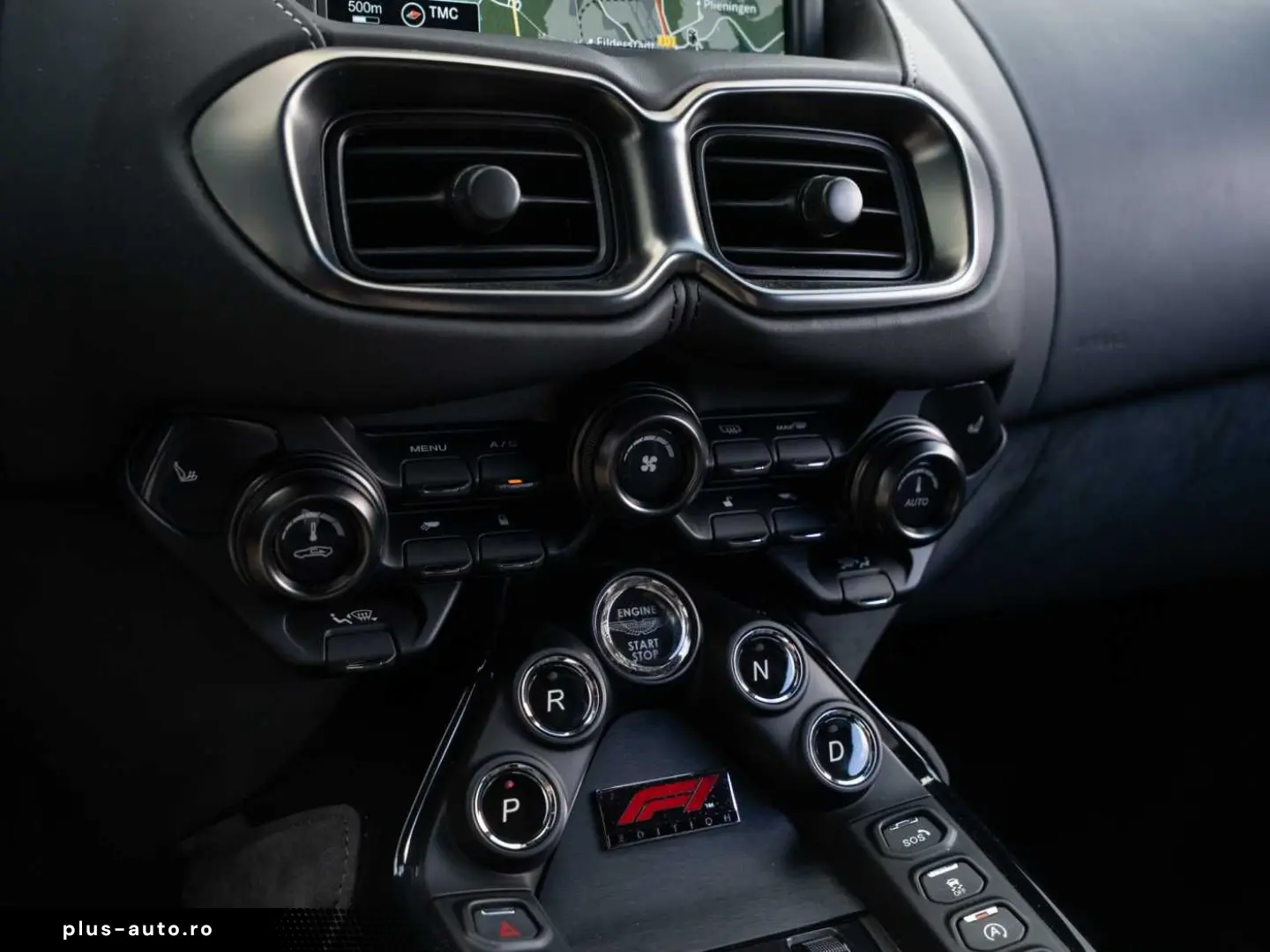 ASTON MARTIN V8 Vantage Roadster F1 Edition Q Special Farbe