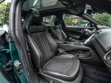 ASTON MARTIN DBX707 Ceramic Brakes   23 Inch   4x Vent.Seats