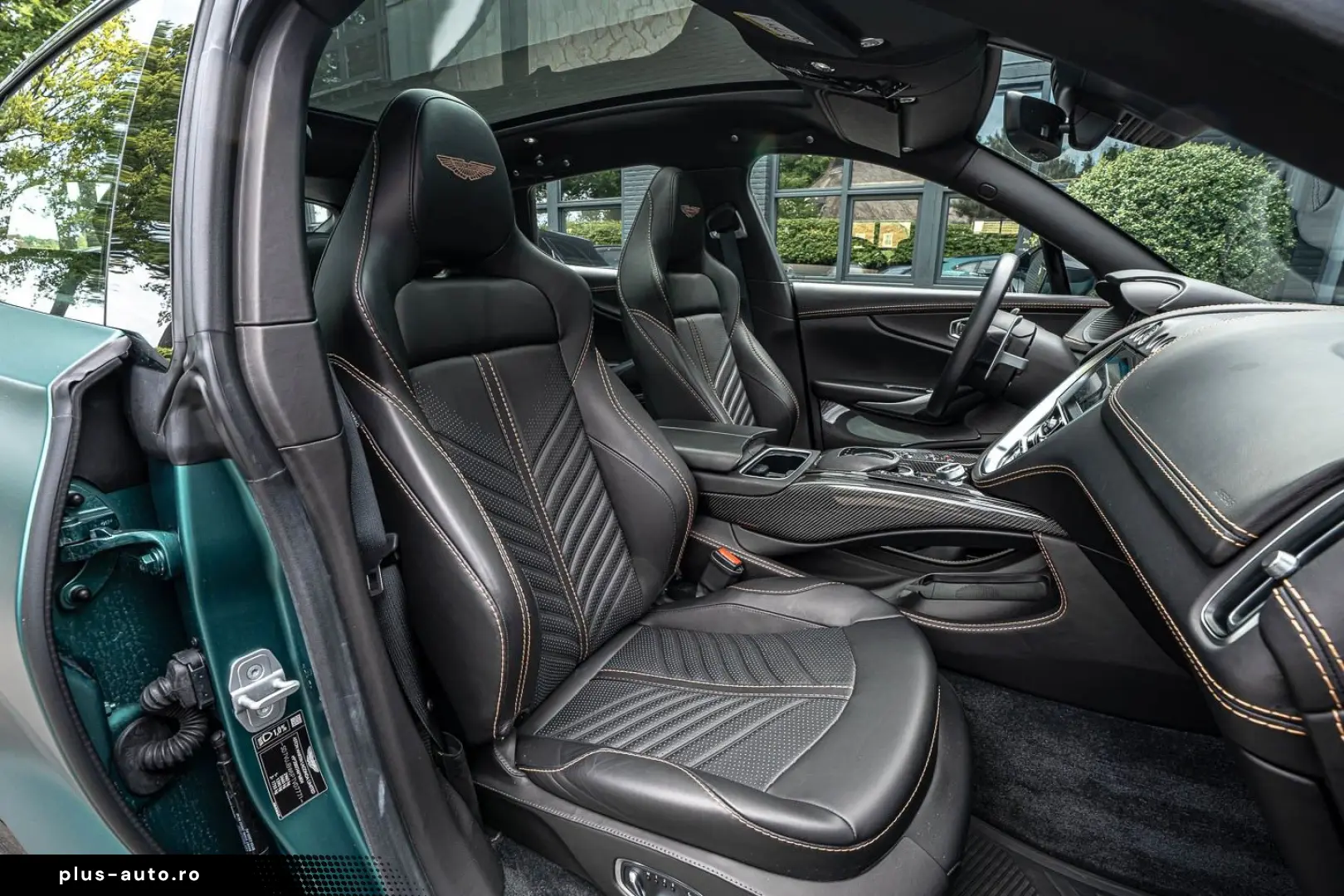 ASTON MARTIN DBX707 Ceramic Brakes   23 Inch   4x Vent.Seats