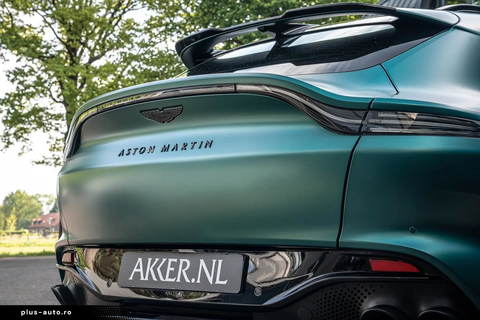 ASTON MARTIN DBX707 Ceramic Brakes   23 Inch   4x Vent.Seats