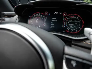 ASTON MARTIN DBX707 Ceramic Brakes   23 Inch   4x Vent.Seats