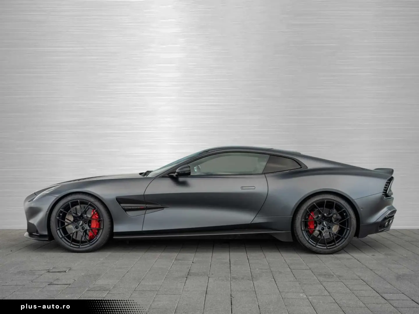 ASTON MARTIN Vanquish