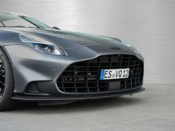 ASTON MARTIN Vanquish