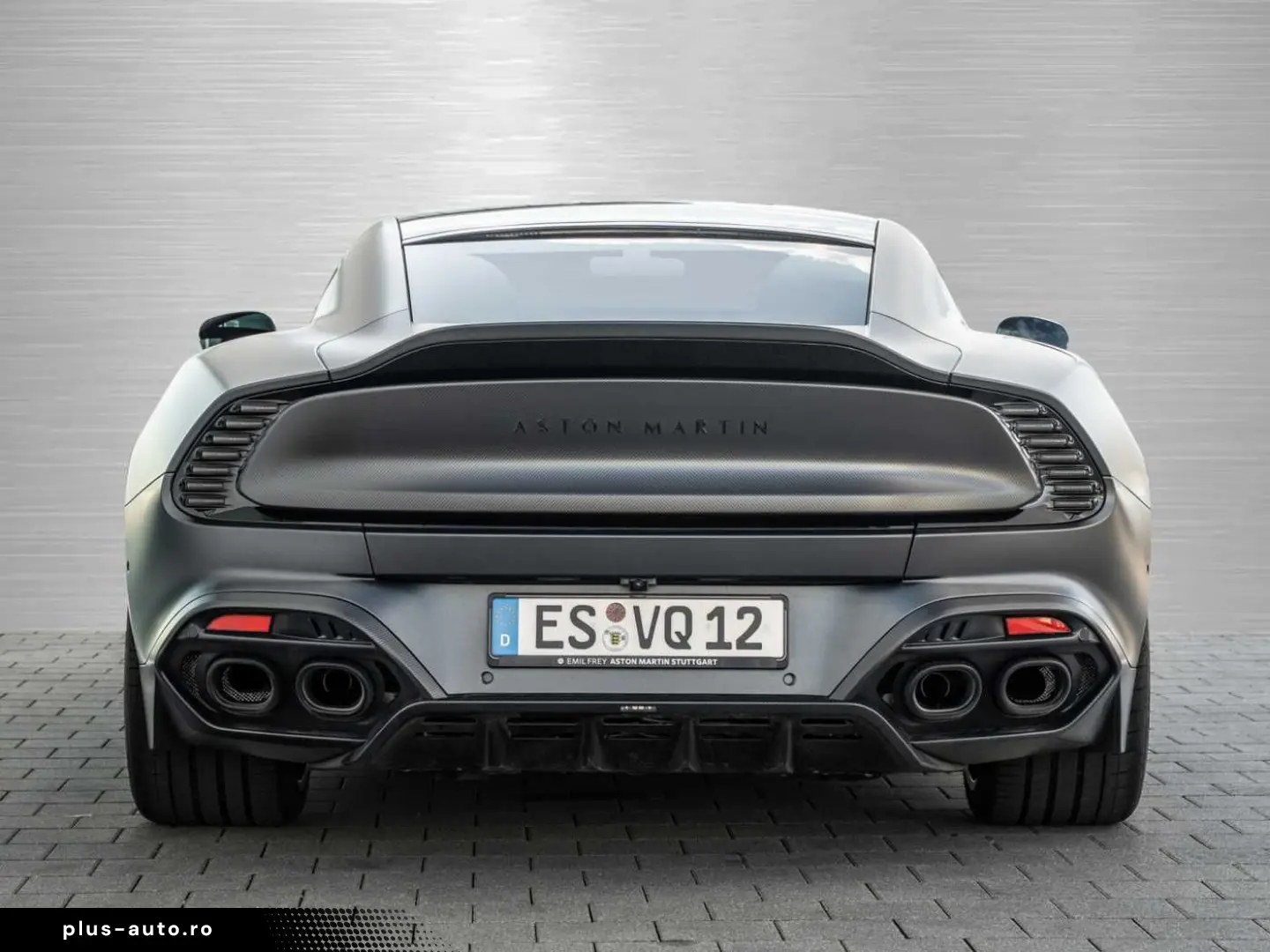ASTON MARTIN Vanquish