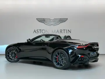 ASTON MARTIN Roadster