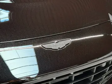 ASTON MARTIN Roadster