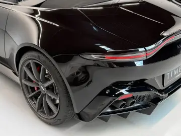 ASTON MARTIN Roadster