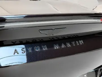 ASTON MARTIN Roadster