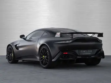 ASTON MARTIN V8 Vantage F1 Edition Carbon