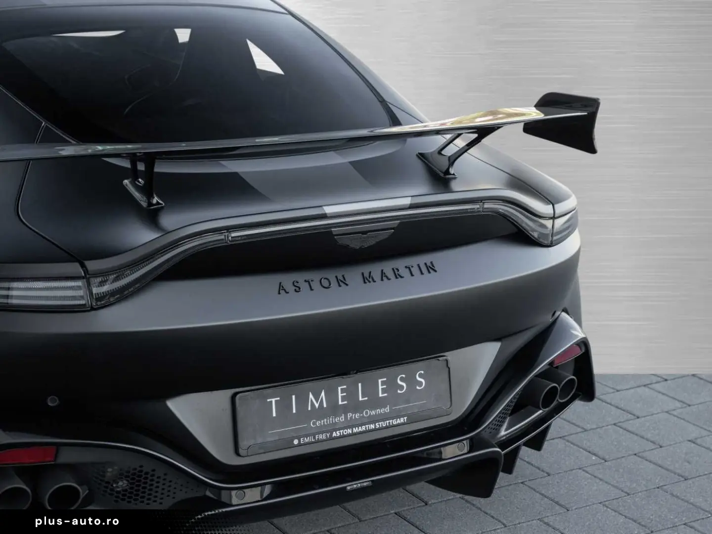 ASTON MARTIN V8 Vantage F1 Edition Carbon