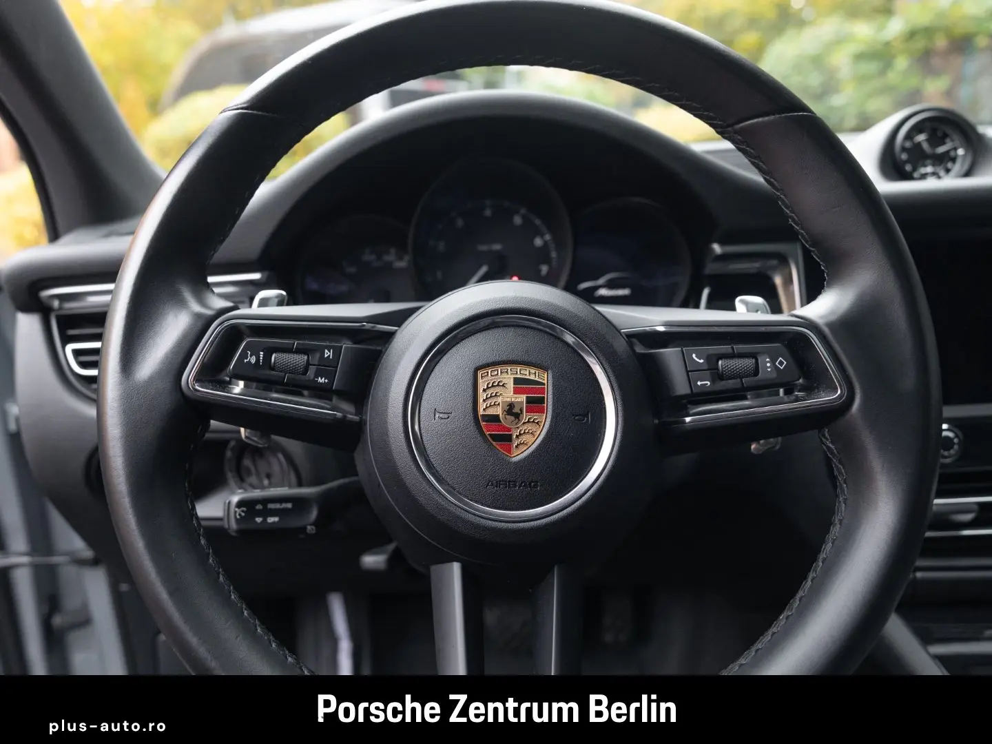 PORSCHE Macan 20-Zoll Pano