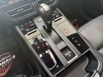 PORSCHE Macan GTS PANO STANDHEIZUNG S-Lüftung