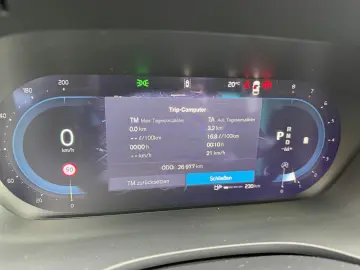 VOLVO XC60 B5 AWD Plus Dark