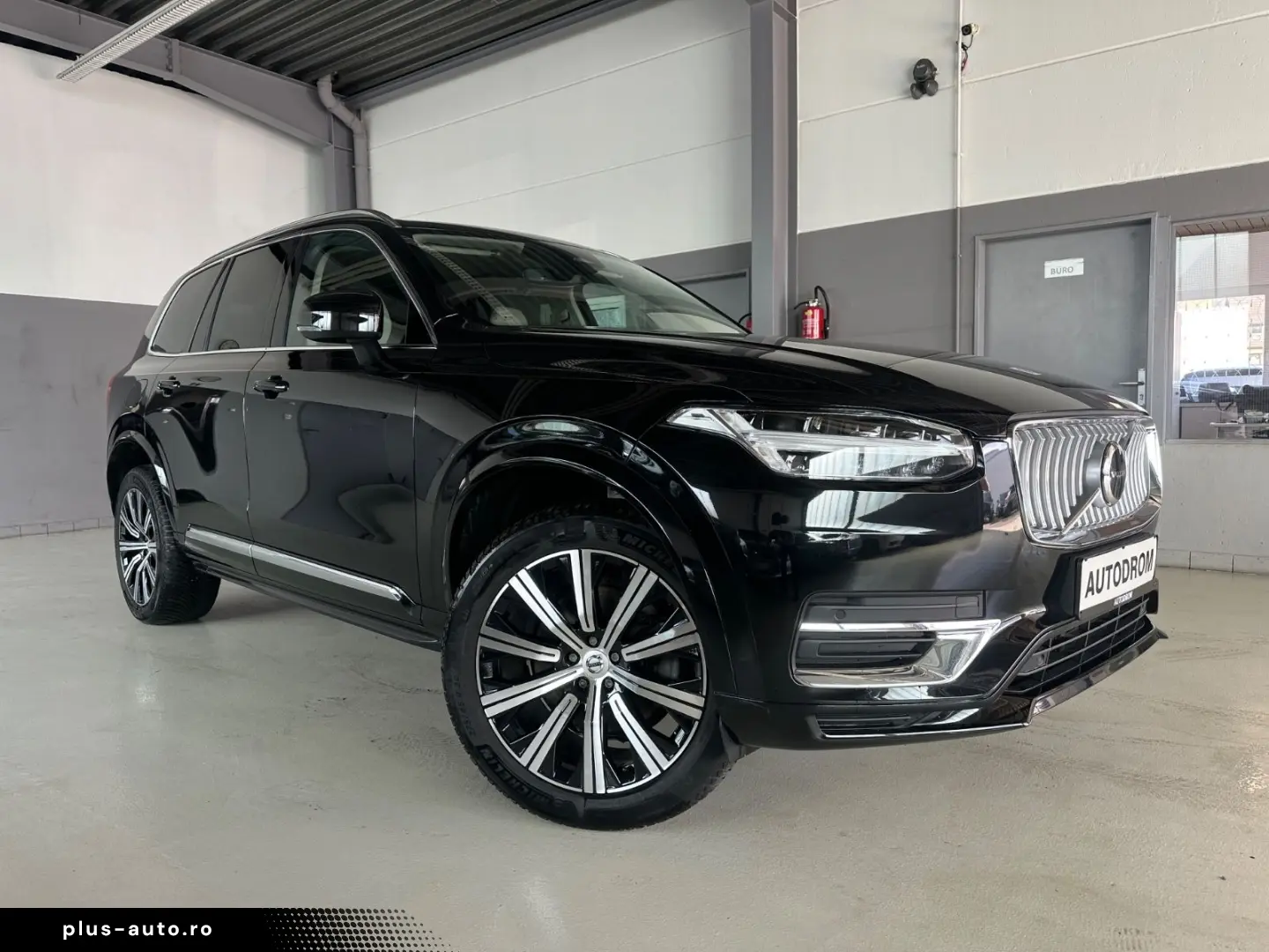 VOLVO XC90 Plus Bright AWD B5 7-Sitzer HarmanKardon