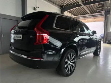 VOLVO XC90 Plus Bright AWD B5 7-Sitzer HarmanKardon