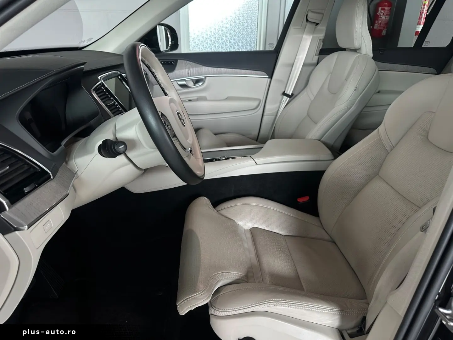 VOLVO XC90 Plus Bright AWD B5 7-Sitzer HarmanKardon