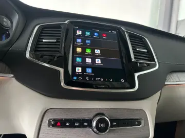 VOLVO XC90 Plus Bright AWD B5 7-Sitzer HarmanKardon