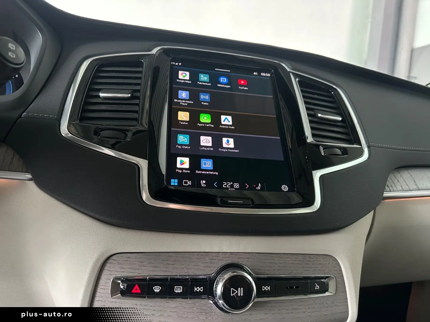 VOLVO XC90 Plus Bright AWD B5 7-Sitzer HarmanKardon
