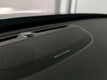 VOLVO XC90 Plus Bright AWD B5 7-Sitzer HarmanKardon