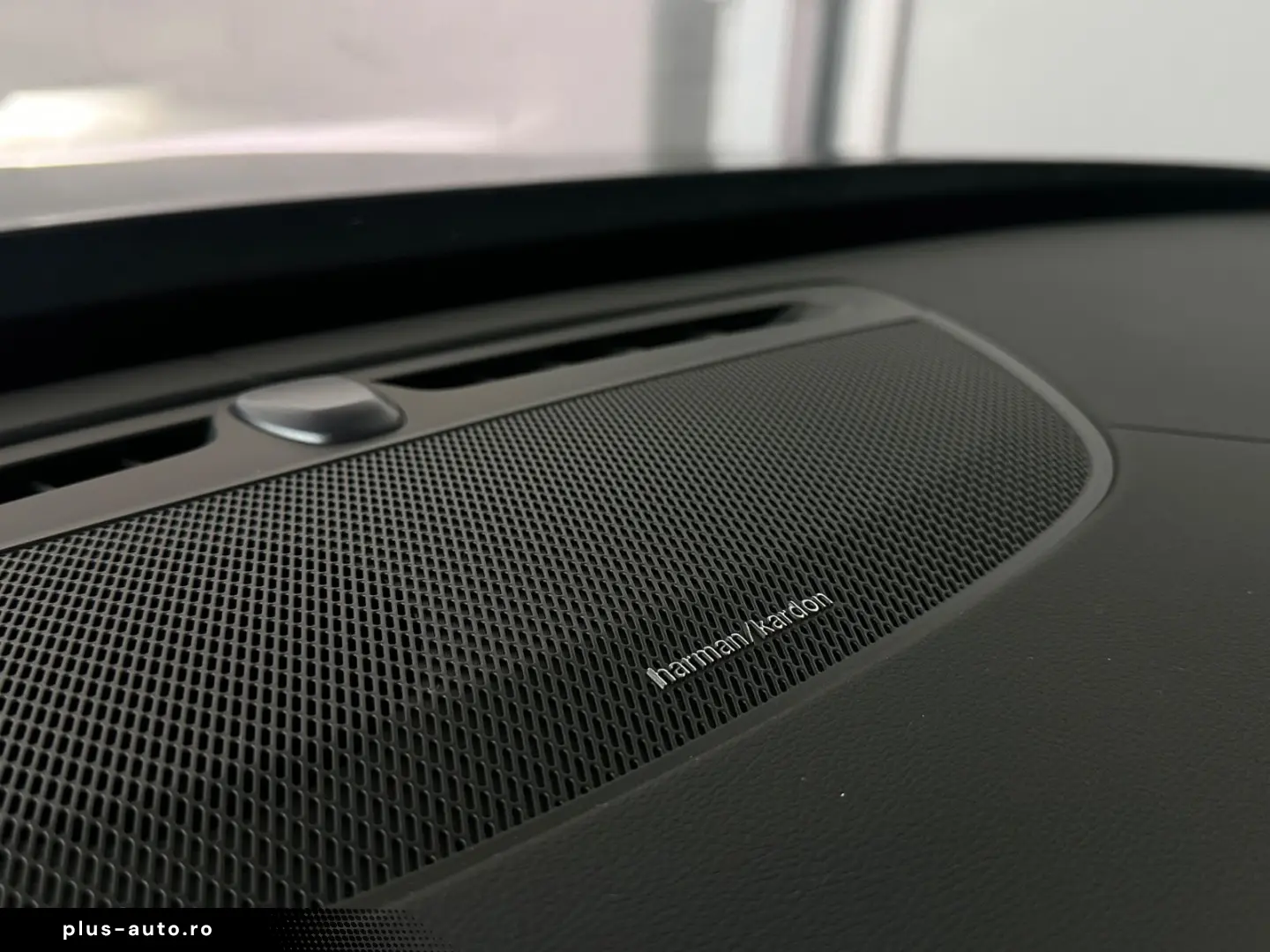 VOLVO XC90 Plus Bright AWD B5 7-Sitzer HarmanKardon