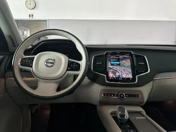 VOLVO XC90 Plus Bright AWD B5 7-Sitzer HarmanKardon