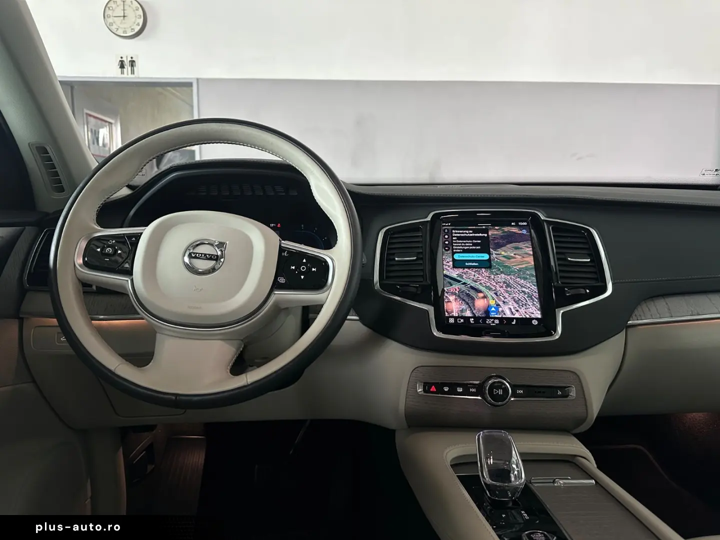 VOLVO XC90 Plus Bright AWD B5 7-Sitzer HarmanKardon