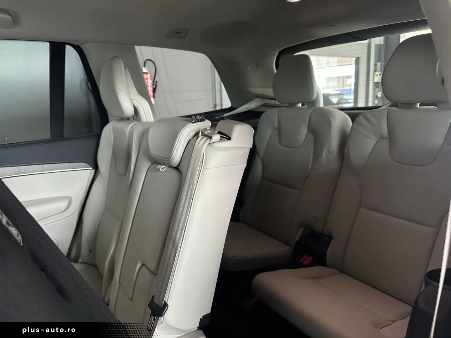 VOLVO XC90 Plus Bright AWD B5 7-Sitzer HarmanKardon