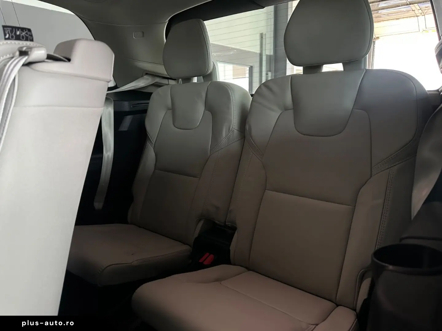 VOLVO XC90 Plus Bright AWD B5 7-Sitzer HarmanKardon