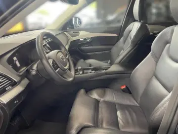 VOLVO XC90 B5 Plus Bright - 7-Sitzer Standheizung 360