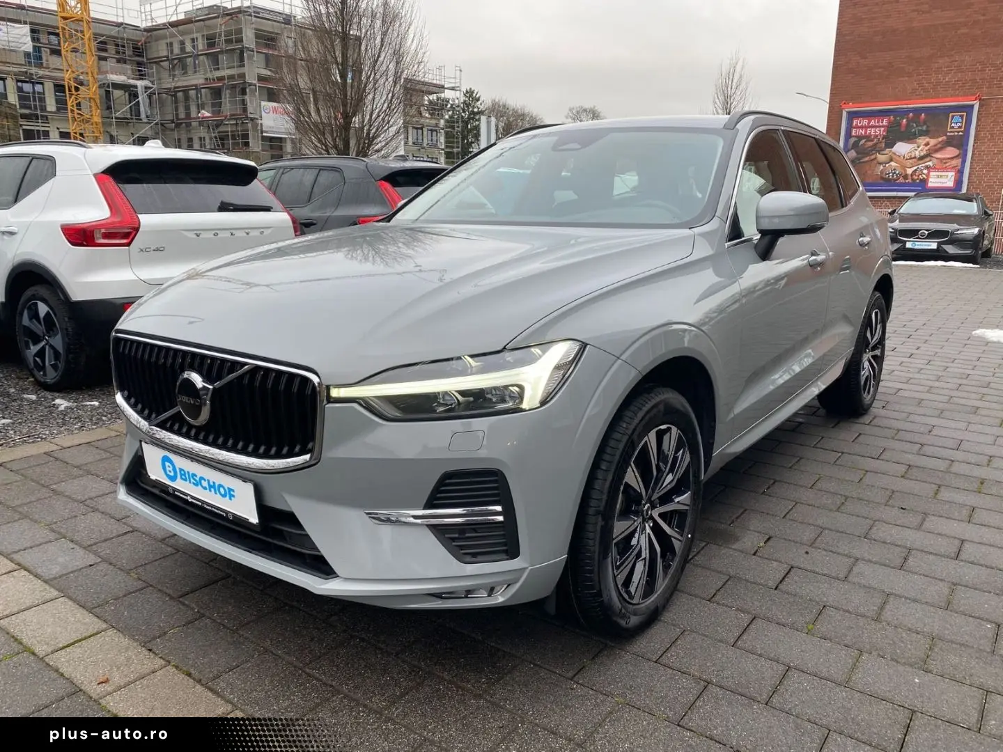 VOLVO XC60 B5 Core MHEV AWD HarmanKardon Memory Sitze