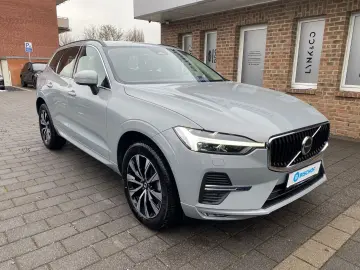 VOLVO XC60 B5 Core MHEV AWD HarmanKardon Memory Sitze
